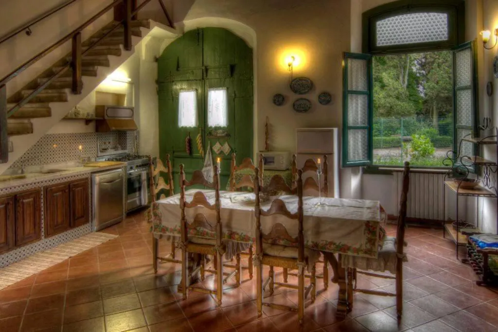 Villa Luciano Lastra a Signa 0*,
